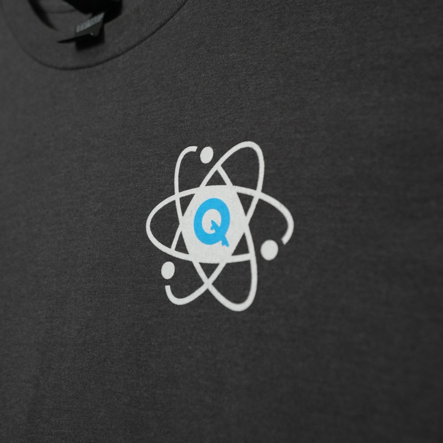 QUANTUM BEARINGS “ATOM LOGO” TEE (XL)